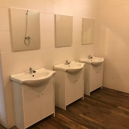 Fiori Pensiune Bucureşti